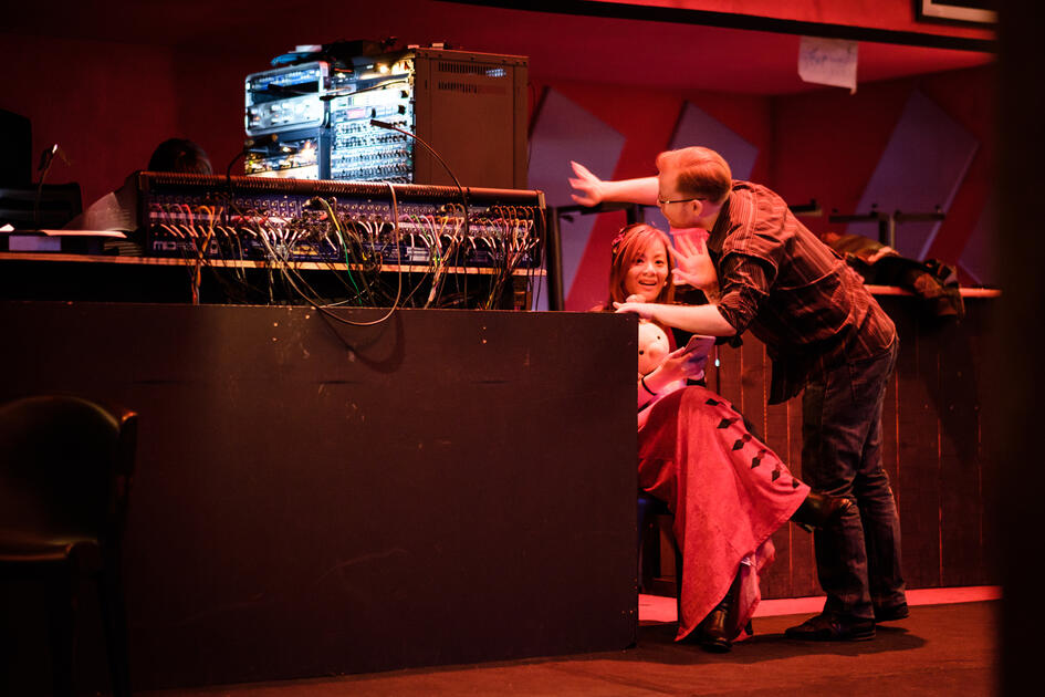 Xuân & Séb by Dominique PERRIN